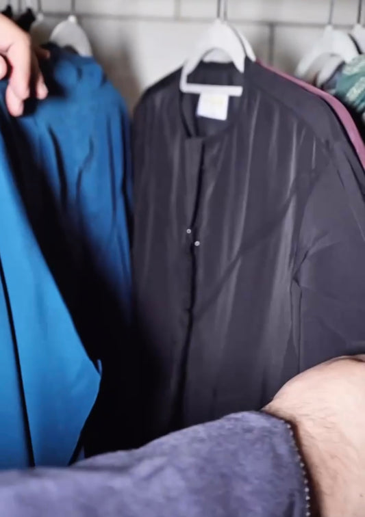 Matte Black Emirati thobe with detachable tassel