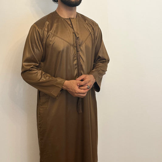 Brown silky Emirati thobe with detachable tassel