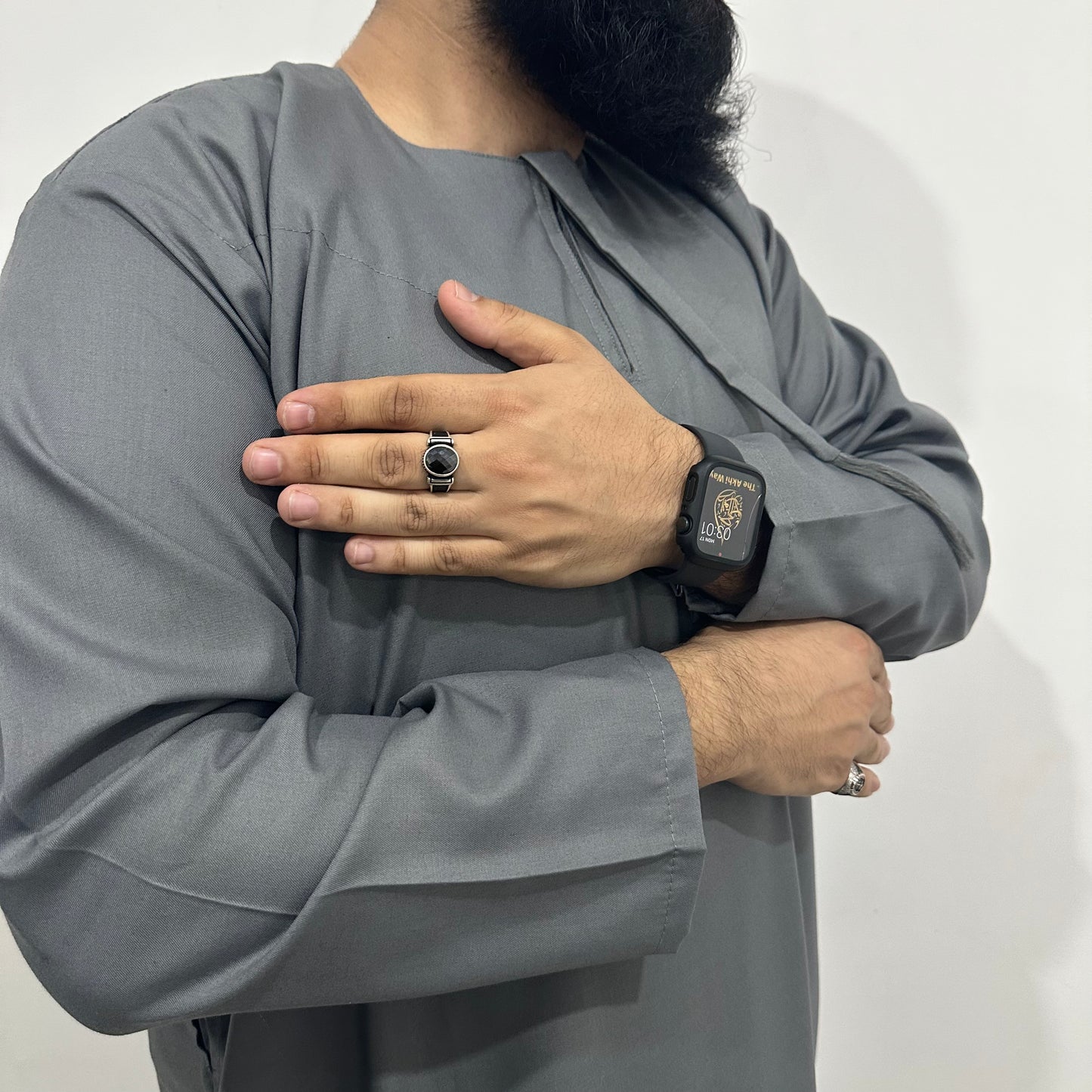 Grey slim fit winter Emirati thobe
