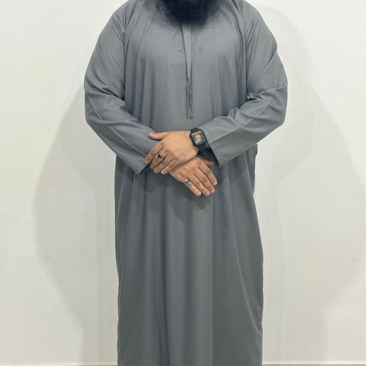 Grey slim fit winter Emirati thobe