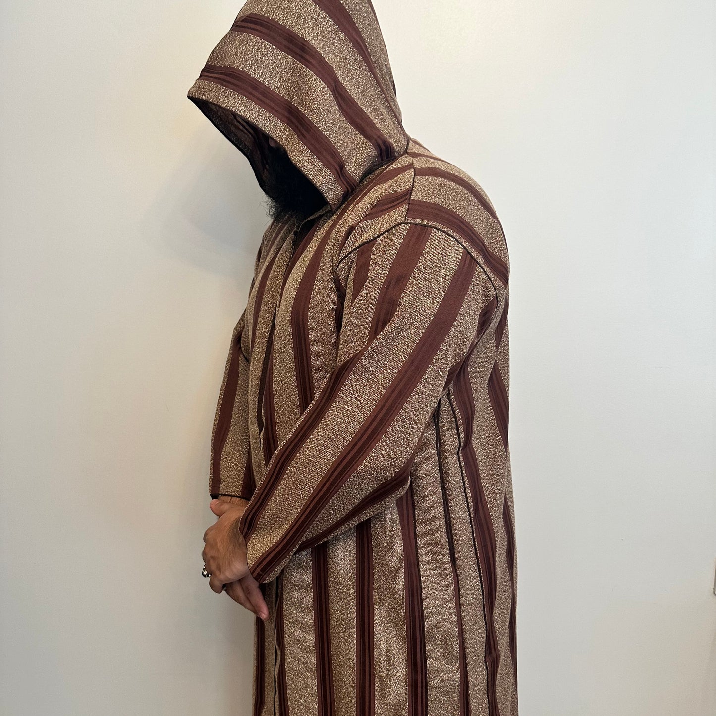 Graphite light brown with brown stripes Moroccan hooded thobe